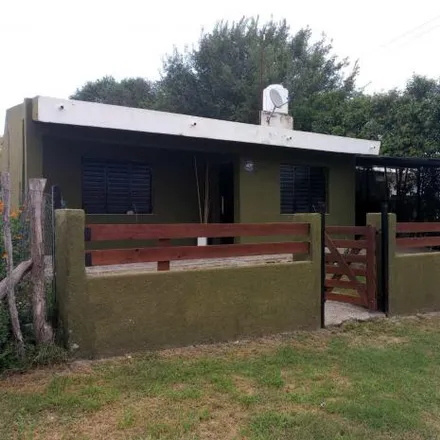 Buy this 2 bed house on Estanislao del Campo in Villa Caeiro, Santa María