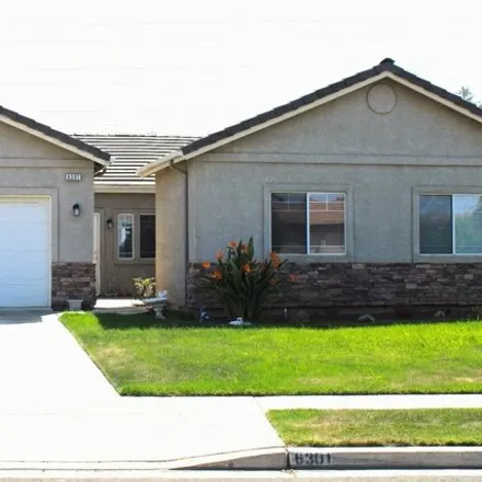 Buy this 5 bed house on 6301 E Huntington Ave in Fresno, California