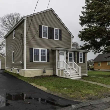 Buy this 3 bed house on 48 Johnson Street in Somerset, MA 02726