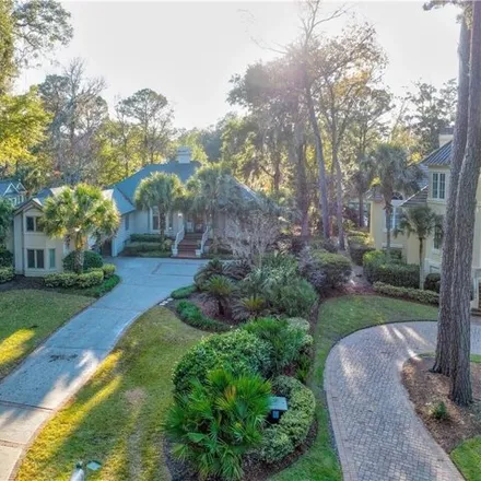 Image 2 - 66 Fairway Court, Hilton Head Island, SC 29928, USA - House for sale