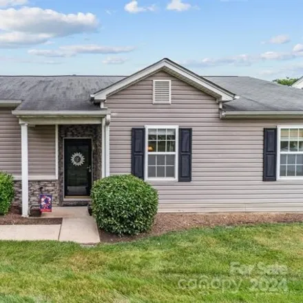 Buy this 2 bed house on 9043 Meadowmont View Drive in Charlotte, NC 28269