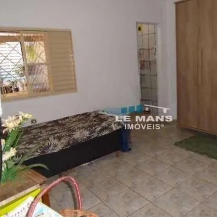 Buy this 2 bed house on Avenida Raposo Tavares in Vila Cristina, Piracicaba - SP