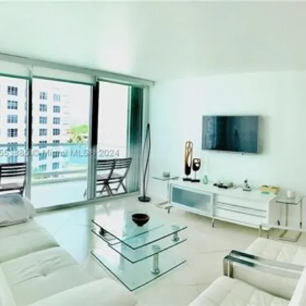 Image 4 - Seacoast 5151 Condominium, 5151 Collins Avenue, Miami Beach, FL 33140, USA - Condo for rent
