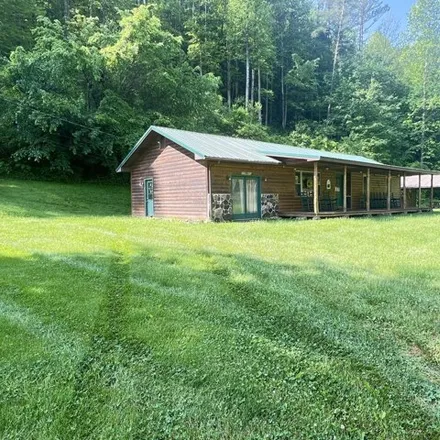 Image 1 - 1421 Hooker Road, Hooker, Clay County, KY 40962, USA - House for sale