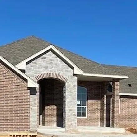 Image 2 - 2497 East Park Place, Moore, OK 73160, USA - House for sale