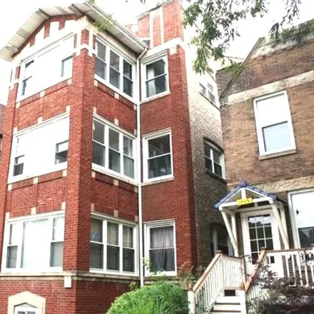 Rent this 3 bed condo on 1453 West Foster Avenue in Chicago, IL 60640
