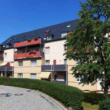 Rent this 2 bed apartment on Grützmühlenweg 15 in 09212 Limbach-Oberfrohna, Germany