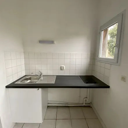 Rent this 1 bed apartment on 10 Rue de Nantes in 33300 Bordeaux, France