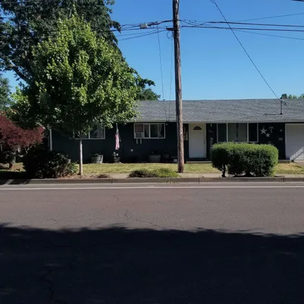 Buy this 3 bed house on 1027 Dearborn Avenue Northeast in Keizer, OR 97303