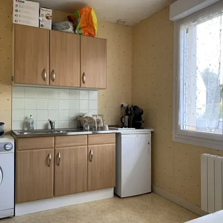 Rent this 1 bed apartment on 51 Rue de l'Île in 72300 Sablé-sur-Sarthe, France