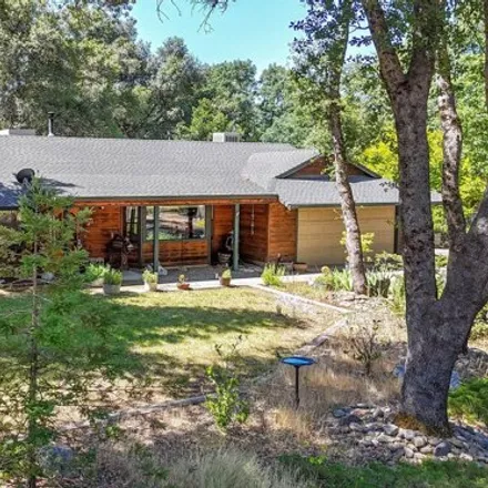 Buy this 3 bed house on Johnny Place in Shasta County, CA 96059
