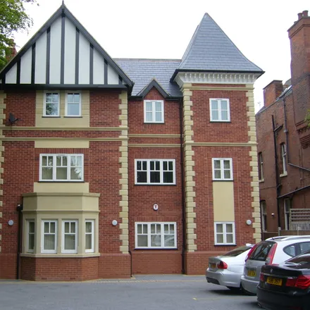 Rent this 2 bed apartment on London Road