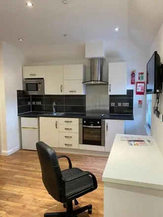 Rent this studio apartment on University of Leicester in De Montfort Mews, Leicester