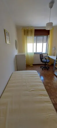 Image 3 - Calçada do Bicheiro, 2800-691 Almada, Portugal - Room for rent