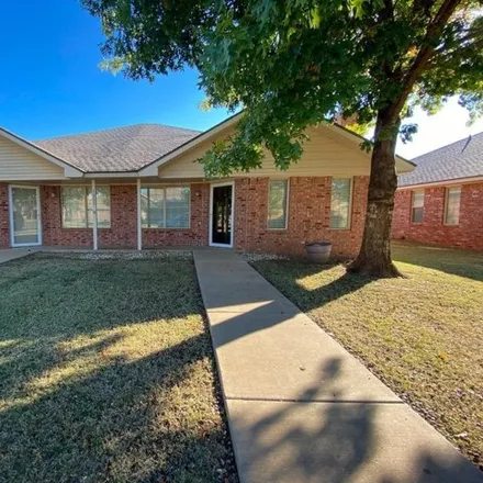 Rent this 3 bed house on 3277 110th Street in Lubbock, TX 79423