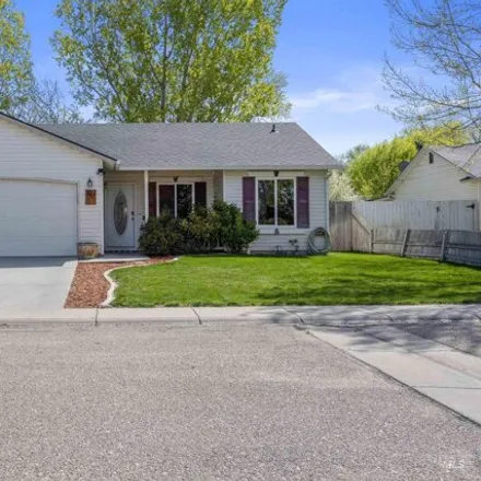 Buy this 3 bed house on 598 North Boundary Street in Nampa, ID 83651
