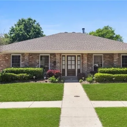 Buy this 3 bed house on 4940 Alphonse Drive in Pontchartrain Shores, Metairie
