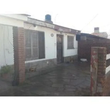 Buy this 2 bed house on Marcos Ateca 740 in Departamento San Lorenzo, Roldán