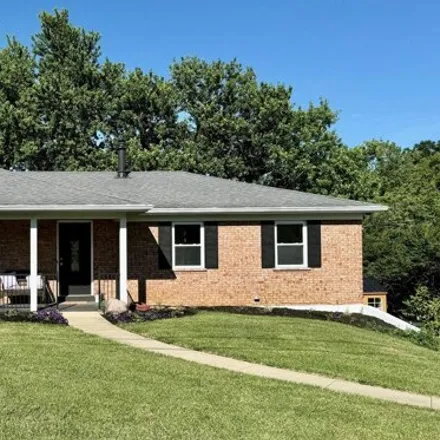 Buy this 3 bed house on 3766 Lisa Ln in Alexandria, Kentucky