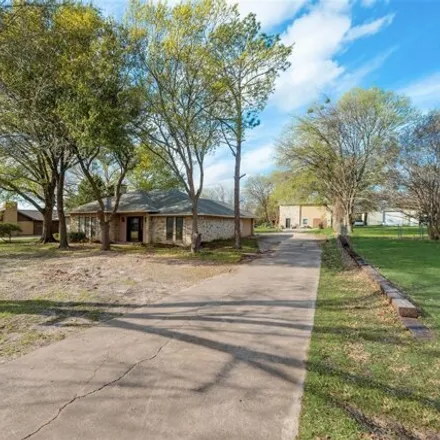 Image 2 - 837 Twin Oaks Dr, Wylie, Texas, 75098 - House for sale