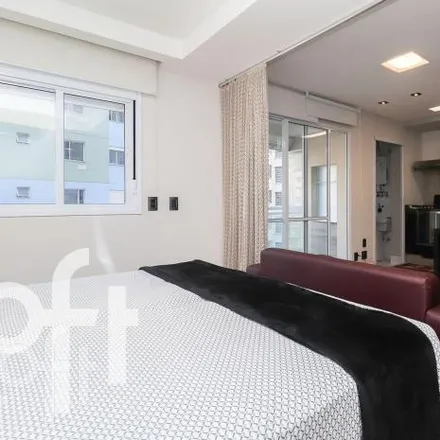 Buy this 1 bed apartment on Viaduto Nove de Julho 203 in República, São Paulo - SP