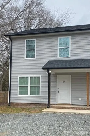 Rent this 3 bed condo on 1492 B Street in Mount Pleasant, Cabarrus County