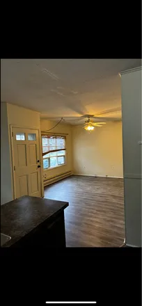 Image 3 - 361 Warren Ave - Apartment for rent