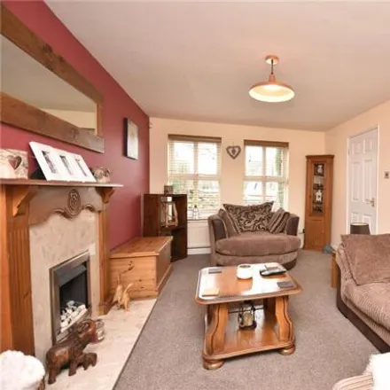 Image 3 - Holly Tree Lane, Colton, LS15 9JF, United Kingdom - House for sale