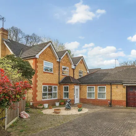 Buy this 4 bed house on 4 Skipton Close in London, N11 3EZ