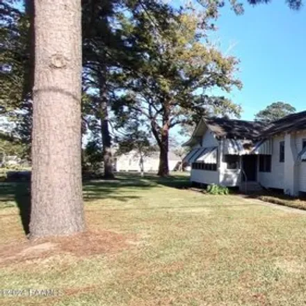 Rent this 2 bed house on 305 S Poydras St in Breaux Bridge, Louisiana