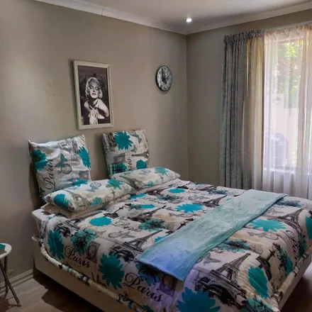 Image 8 - Keerweer Street, Silverfields Park, Krugersdorp, 1746, South Africa - Apartment for rent
