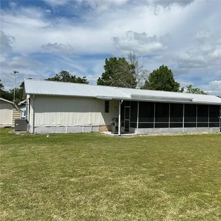 Buy this studio apartment on 24117 Panther Road in Lake County, FL 32102