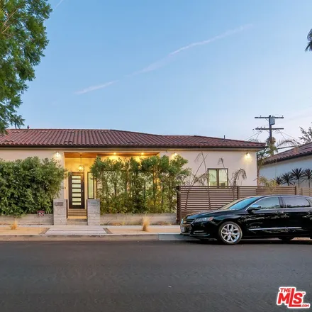 Image 2 - 5061 Hesperia Avenue, Los Angeles, CA 91316, USA - House for rent