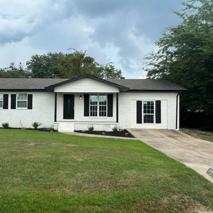 Buy this 3 bed house on 625 Dogwood View Drive in Center Hill, Paragould