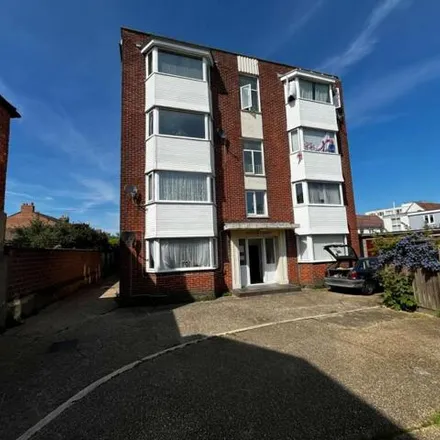Rent this 2 bed room on In Trim in Priory Crescent, Portsmouth