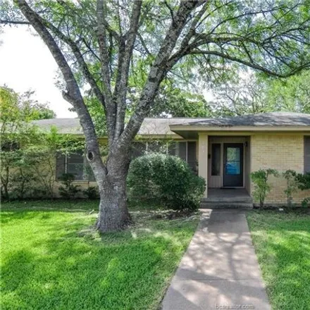 Image 1 - 203 West Brookside Drive, Bryan, TX 77801, USA - House for rent