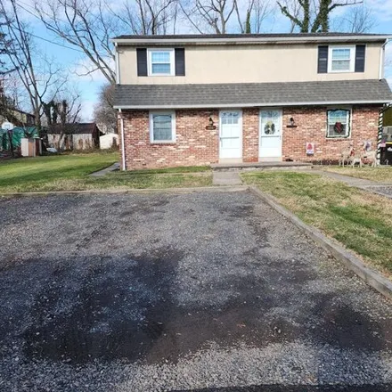 Image 2 - 430 Saw Mill Lane, Windsor Pass, Horsham Township, PA 19044, USA - House for rent