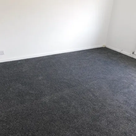 Image 7 - 36 Gortmore Gardens, Omagh, BT78 5DY, United Kingdom - Apartment for rent