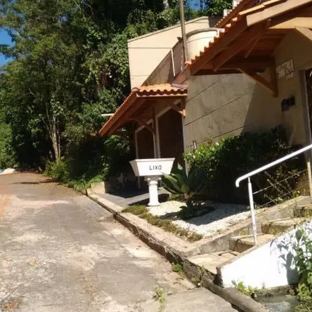 Buy this 4 bed house on Rua José Rodrigues Barbosa in Samambaia, Mairiporã - SP
