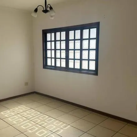 Buy this 3 bed house on Rua Lamartine Fagundes in Vila Santista, Atibaia - SP