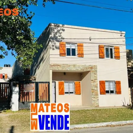 Buy this studio house on Calle 4 7650 in Partido de La Costa, 7108 Mar del Tuyú