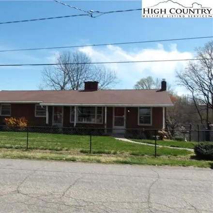 Buy this 3 bed house on 507 South Spruce Street in Wilkesboro, NC 28697