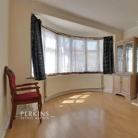 Rent this 3 bed townhouse on Keble Close in London, UB5 4QE