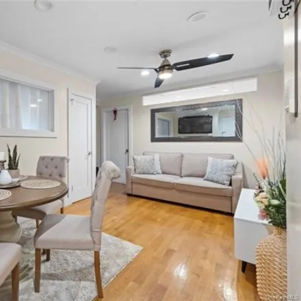 Buy this studio apartment on Jackson Manor in 90-10 34th Avenue, New York
