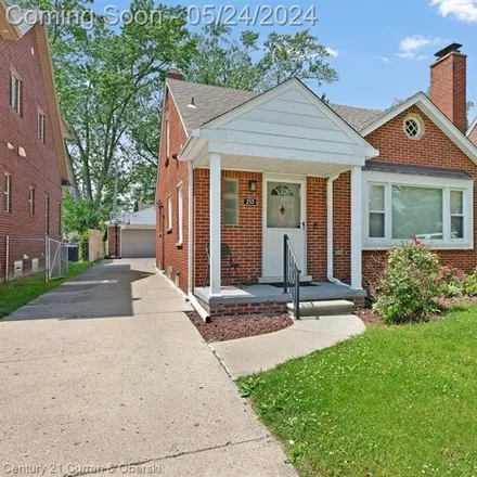 Buy this 4 bed house on 207 Kingsbury Avenue in Dearborn, MI 48128