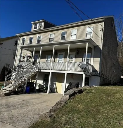 Rent this 2 bed house on 586 South Avenue in Jim Thorpe, Carbon County