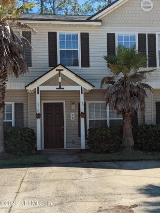 Rent this 2 bed townhouse on 1923 Lago del Sur Drive in Clay County, FL 32068