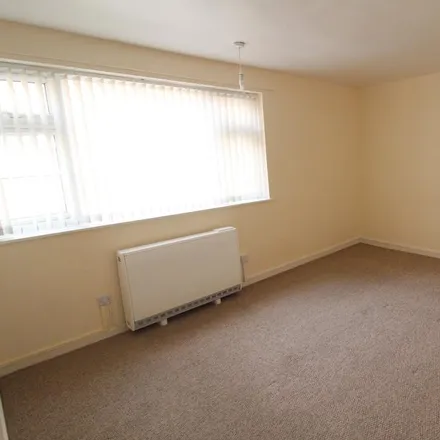 Image 5 - Towlson Court, Broxtowe, NG9 5FB, United Kingdom - Apartment for rent