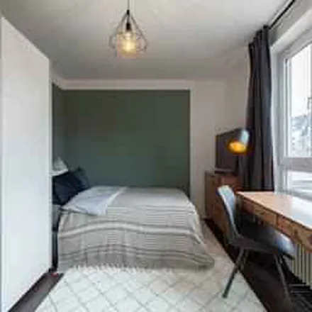 Rent this 3 bed apartment on Kölner Straße 234 in 40227 Dusseldorf, Germany