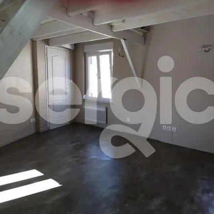 Rent this 3 bed apartment on 42 Rue Faidherbe in 59810 Lesquin, France